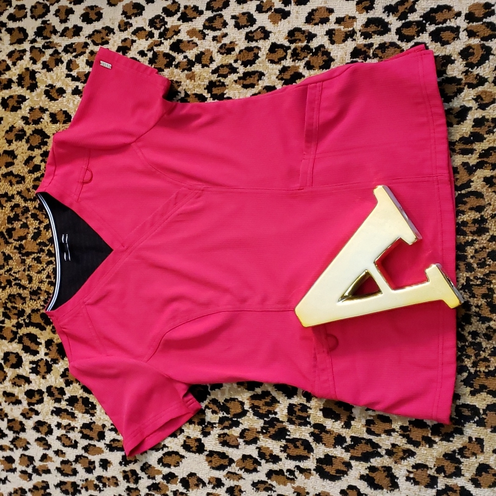 Elle Scrub Top